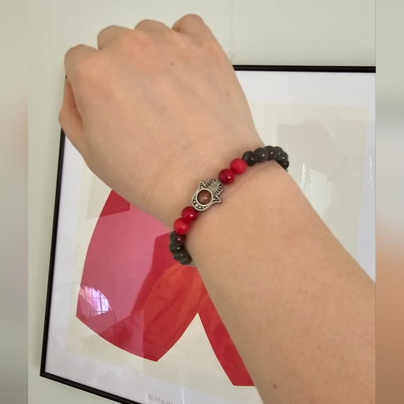 Yogibara Gemstone Bracelet (red) - Picture 5 of 9